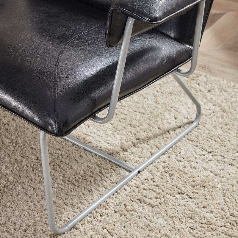 Fauteuil Klara, Similicuir noir