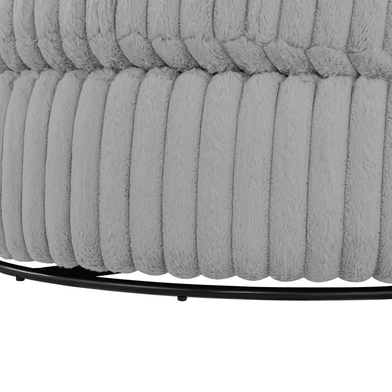 Fauteuil demi-tonneau surdimensionné Mindy