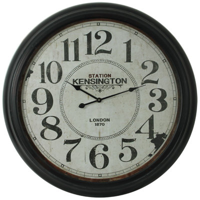 Deance Metal Wall Clock