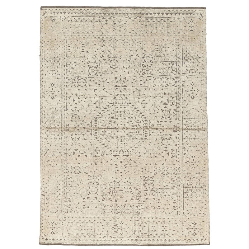 Bahri Taupe Sample