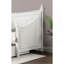 Lit de jour simple de style transitionnel avec moulures et finition blanche-431428348