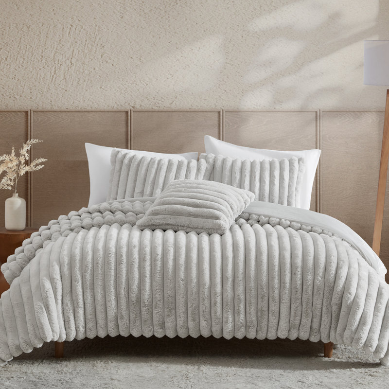 Gray Twin XL Faux Fur Reversible Comforter Set