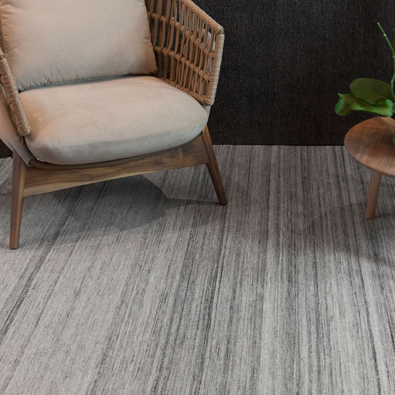 Rudra Geometric Area Rug in Light Gray/Black, Rectangle 10' x 14'