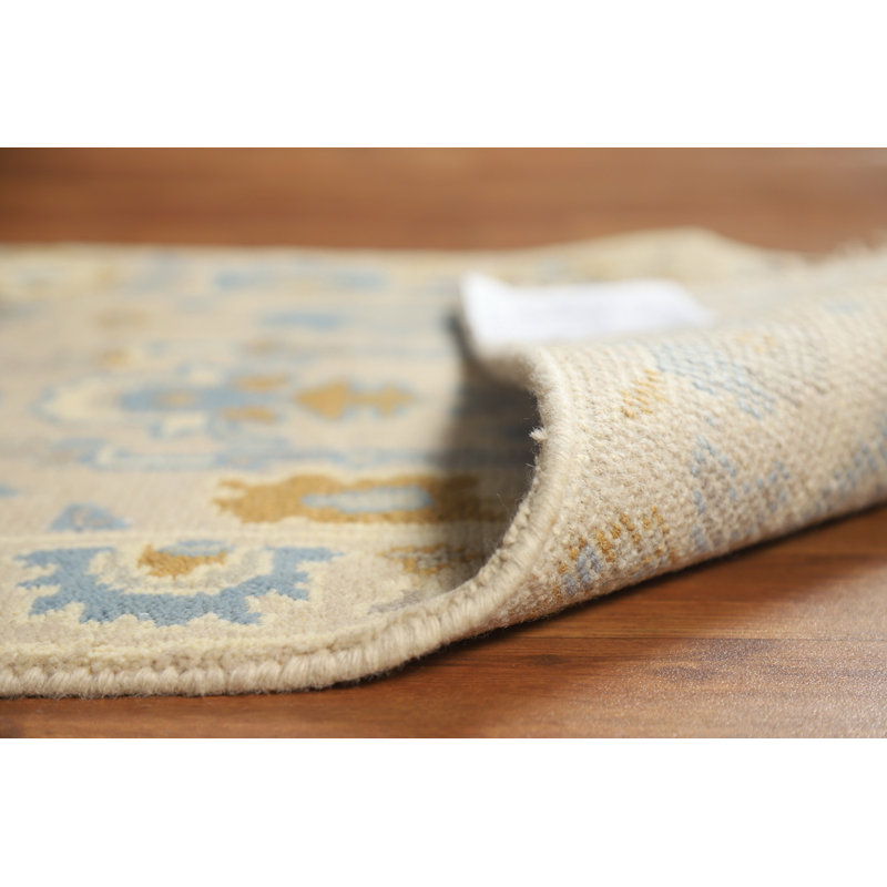 Tapis géométrique en laine Oushak