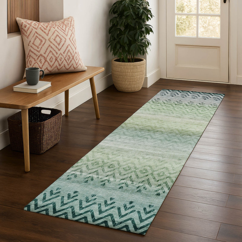 Tapis géométrique de qualité supérieure lavable à la machine Mayfield, 1 pi 8 po x 2 pi 6 po, Gris