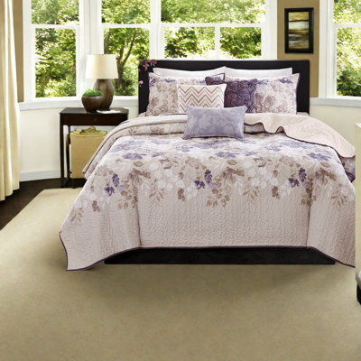Reversible 6 Piece Bedding Sets, Cotton Blend Quilt With Decorative Pillows, Transitional Style For Home