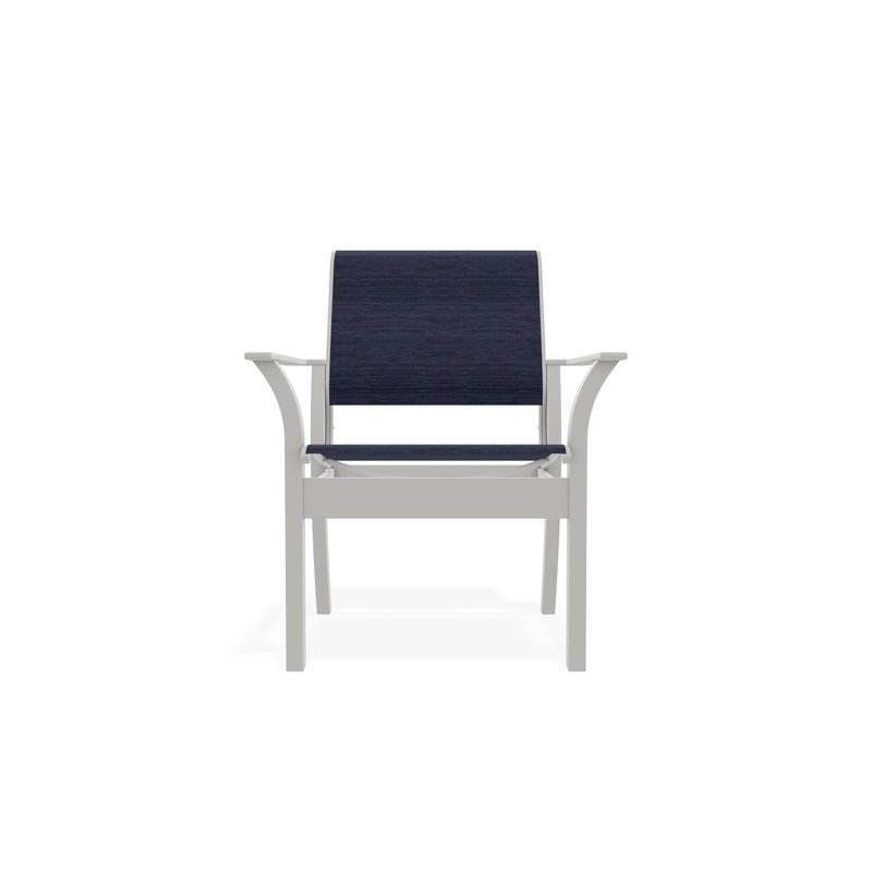 Chaise de café empilable en polymère de qualité marine Leeward Sling, Neige, Indigo Collect