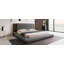 Lit plateforme tapissier de plancher avec tête de lit en bois allongée et tablette de chevet, sans sommier tapissier, gris