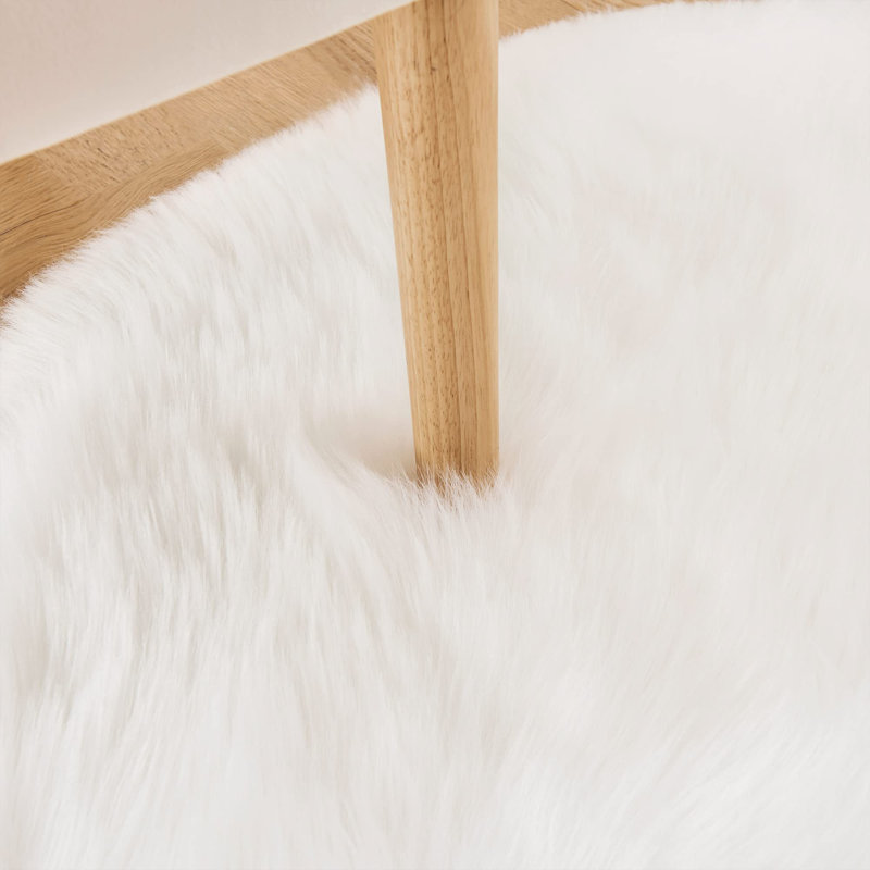 Lavallee Faux Sheepskin Shag Performance White Rug, Novelty 4' x 6'