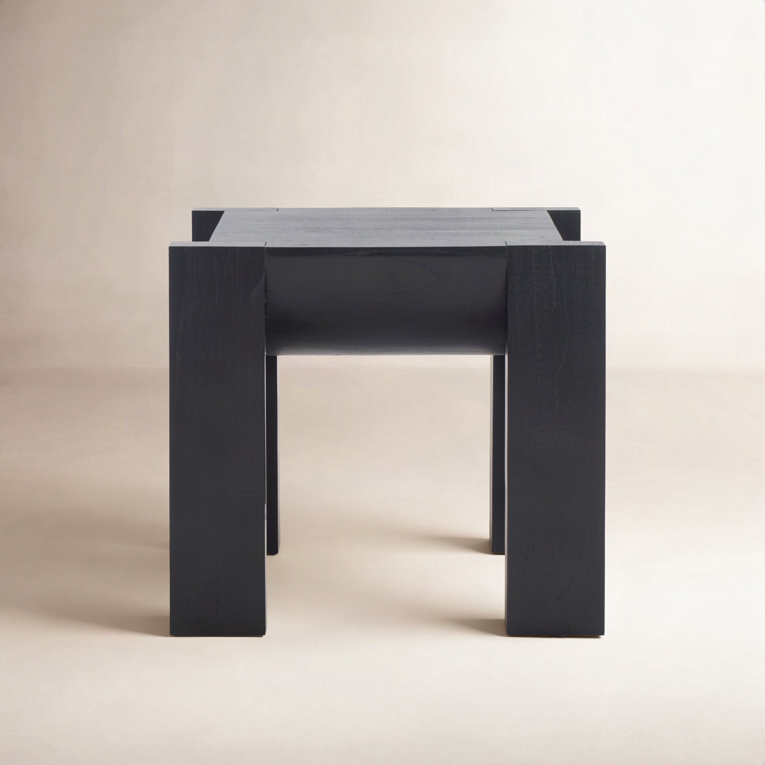 Ghavin 22" End Table, Black