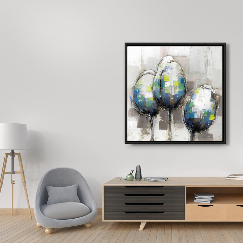 «Three Abstract Tulips» sur toile