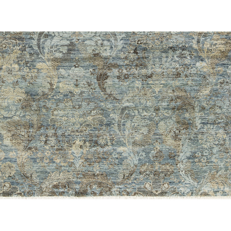 Pristine Damask Area Rug