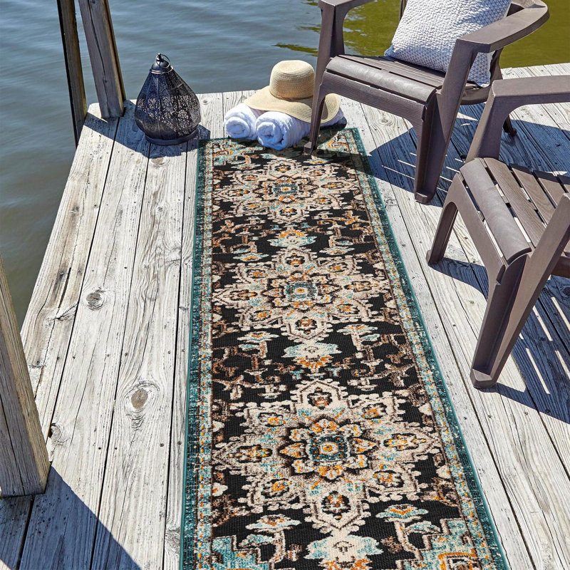 Wrought Studio Sidi Marelda Indoor/Outdoor Area Rug, Runner 2'7" x 12'