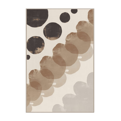 Tapis beige moelleux moelleux et moelleux de couleur minimaliste