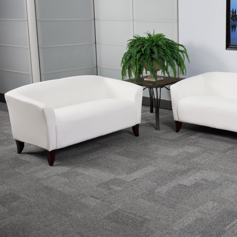 Causeuse Hercules Imperial Series LeatherSoft avec pieds en bois de cerisier, Blanc
