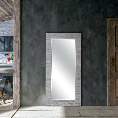 Miroir décoratif en bois 79B536A48248497695DB846088712E4F