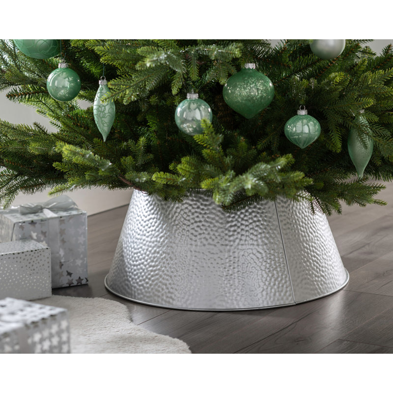 Voluntown Metal Tree Collar, Silver
