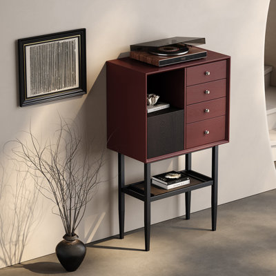 Italian Minimalist Style Accent Chest