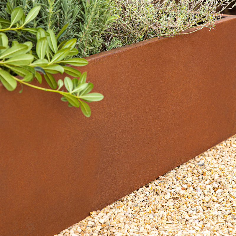 Jardinière en forme de boîte longue en acier Corten, H 16,25 po x l 38 po x P 15 po