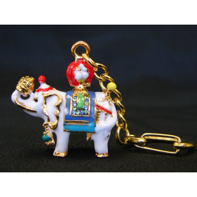 Feng Shui Import 2'' W Gold/White Key Chain
