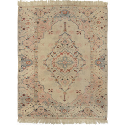 Tapis beige en laine fabriqué à la main Shirvan