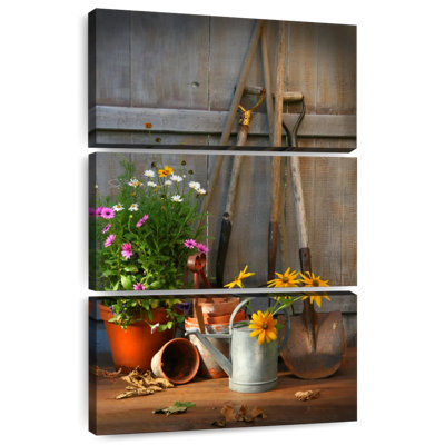 Senne Tools and Pots In Garden Shed