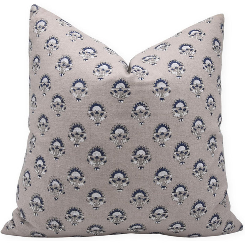 Linen Square Indoor/Outdoor Pillow Cover, 22" x 22"