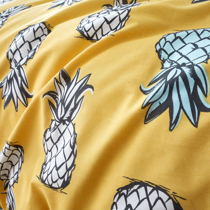 Tupi Pineapple Cotton Reversible Duvet Cover Set, Kingsize Duvet Cover + 2 Standard Pillowcases