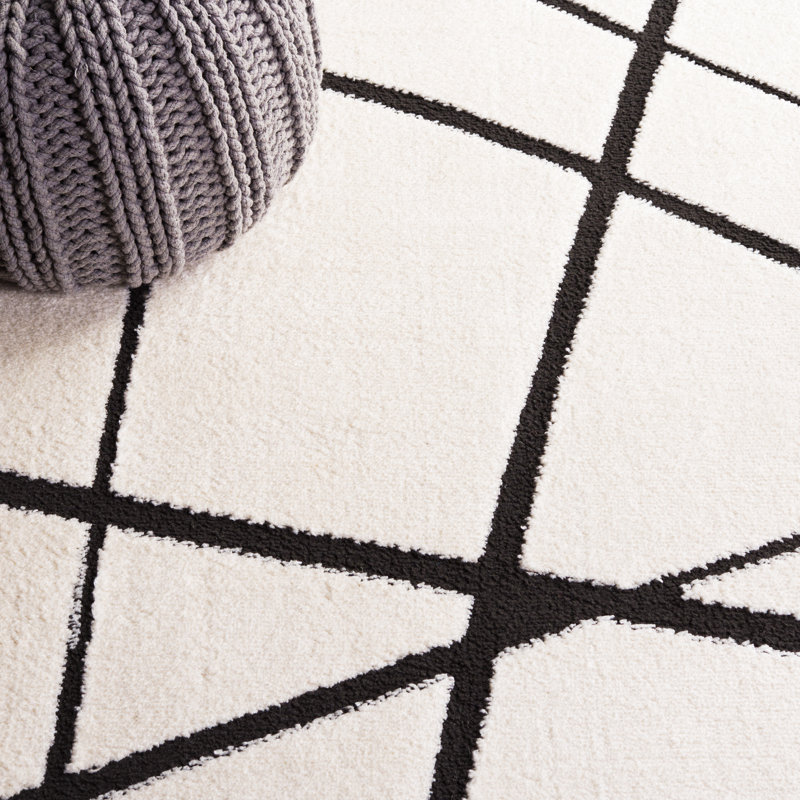Jerena Performance Abstract Rug, Round 6'7"