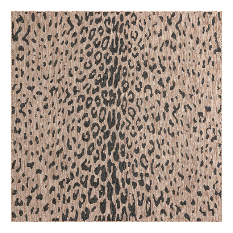 Ivery Indoor/Outdoor Area Rug