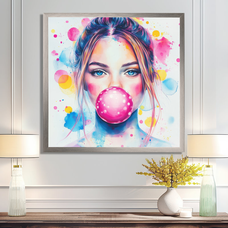 Portrait de la femme à gomme rose et bleue II - Tableau encadré de style pop art, H 30 po x l 30 po, Silver Picture Framed