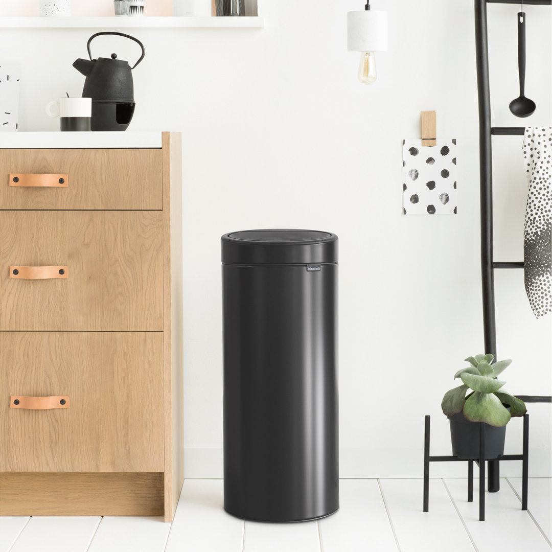 B&Q -  Touch Tall Matt Black Metal Bin30L Freestanding - Image 5
