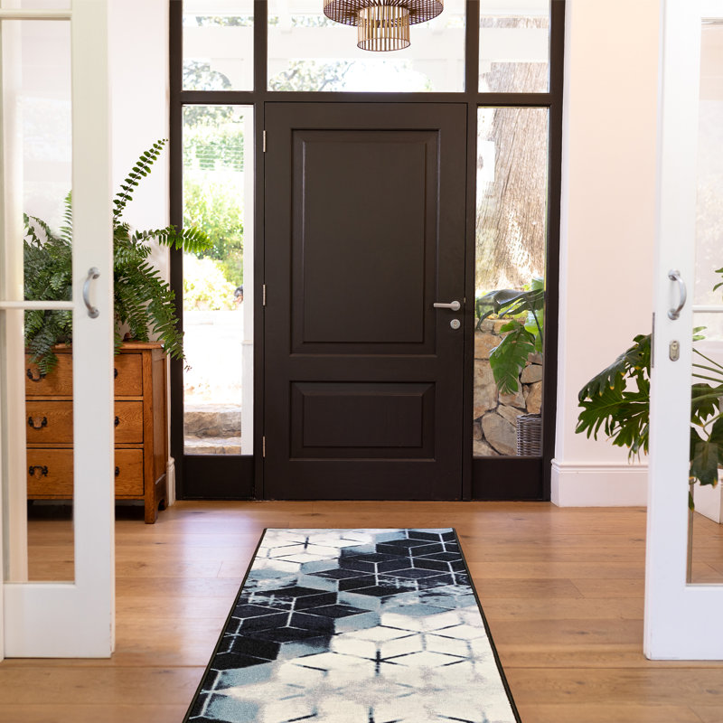 Matias Performance Geometric Indoor Rug, Runner 2'2'' x 20'