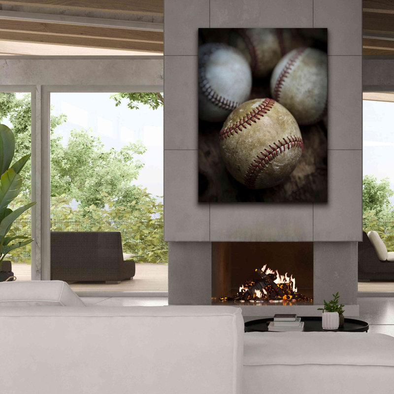 «Old Baseball» par Edward M. Fielding, estampe numérique sur toile, H 54 po x l 40 po x P 1,5 po