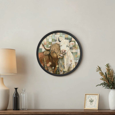 «Cuddle Cows Patchwork 20 x 20», reproduction encadrée noire