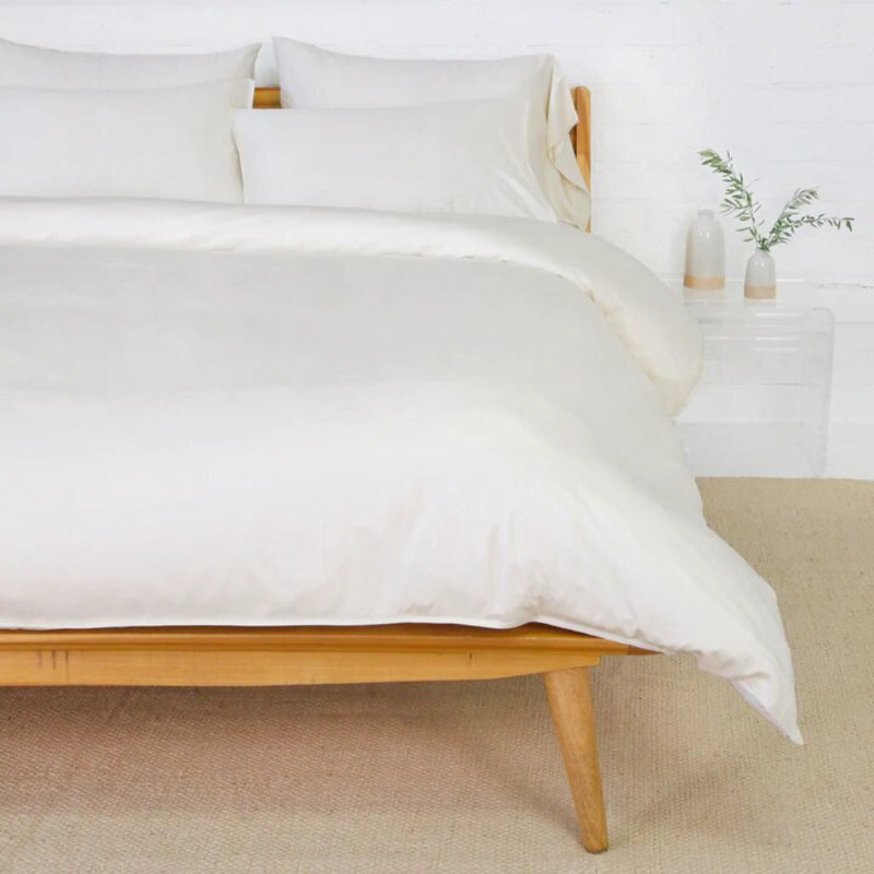 Parker Modern & Contemporary Duvet Cover, Queen Duvet Cover + 2 Standard Shams, Linen, Cream