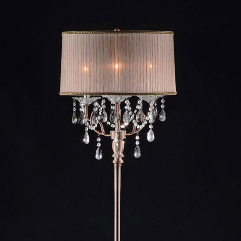 Lampe sur pied de 62 po de hauteur «Rosie» avec finition rose argenté et accents de cristal