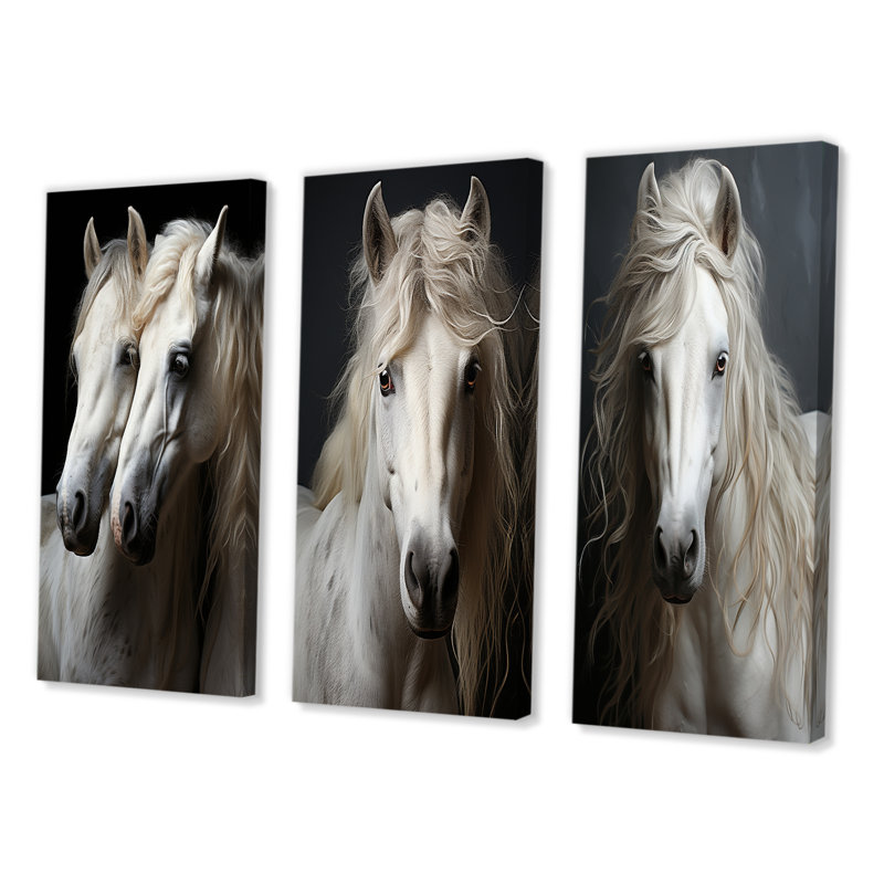 «White Horse Whispering Whinnies», 3 pièces sur toile, Toile tendue, H 20 po x l 36 po