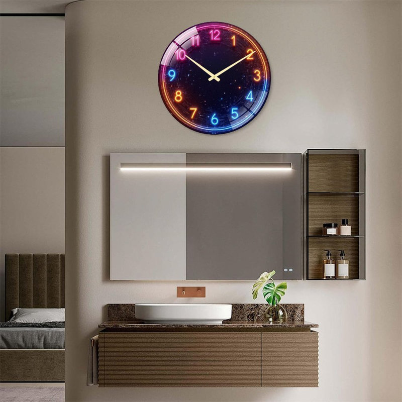 Horloge murale numérique à DEL néon avec affichage coloré - Horloge murale moderne en verre de 61 cm (24 po)