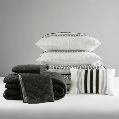7 Piece Stripe Comforter and Quilt Set
