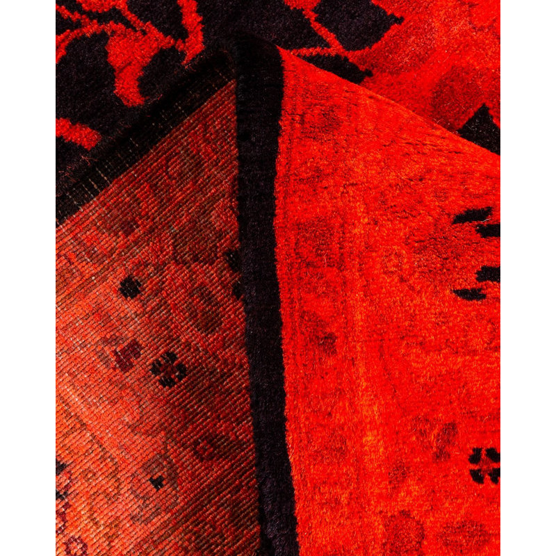 Fine Vibrance One-of-a-Kind 3' 2" X 5' 4" Hand Knotted Area Rug