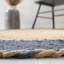Tapis en jute / coton naturel / bleu marine tissé à la main Ajeesh-491106955