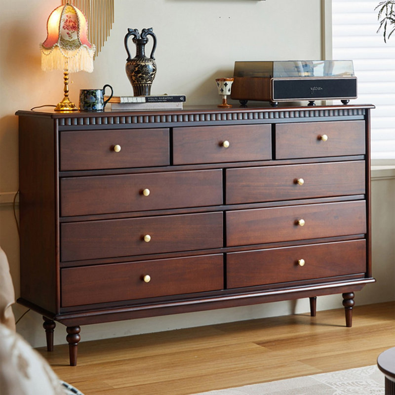 Armoire d'appoint en noyer massif