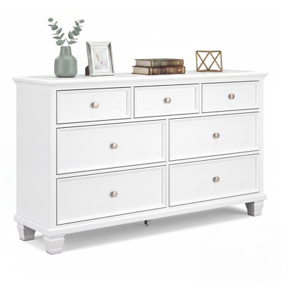 Oude 62.13'' W 7 - Drawer Dresser