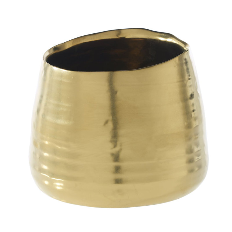 Tegan Pot