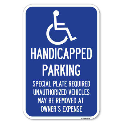 Stationnement pour personnes à mobilité réduite - Plaque spéciale requise - Les véhicules non autorisés peuvent être retirés aux frais du propriétaire / 23913