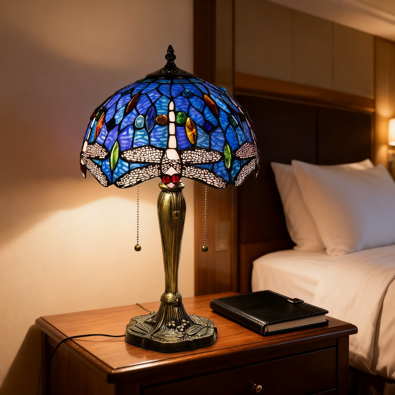 Lampe de table de style Tiffany avec abat-jour en verre coloré libellule bleue, lampe fabriquée à la main de 12 pouces pour la décoration de la chambre à coucher et du salon, ampoule incluse