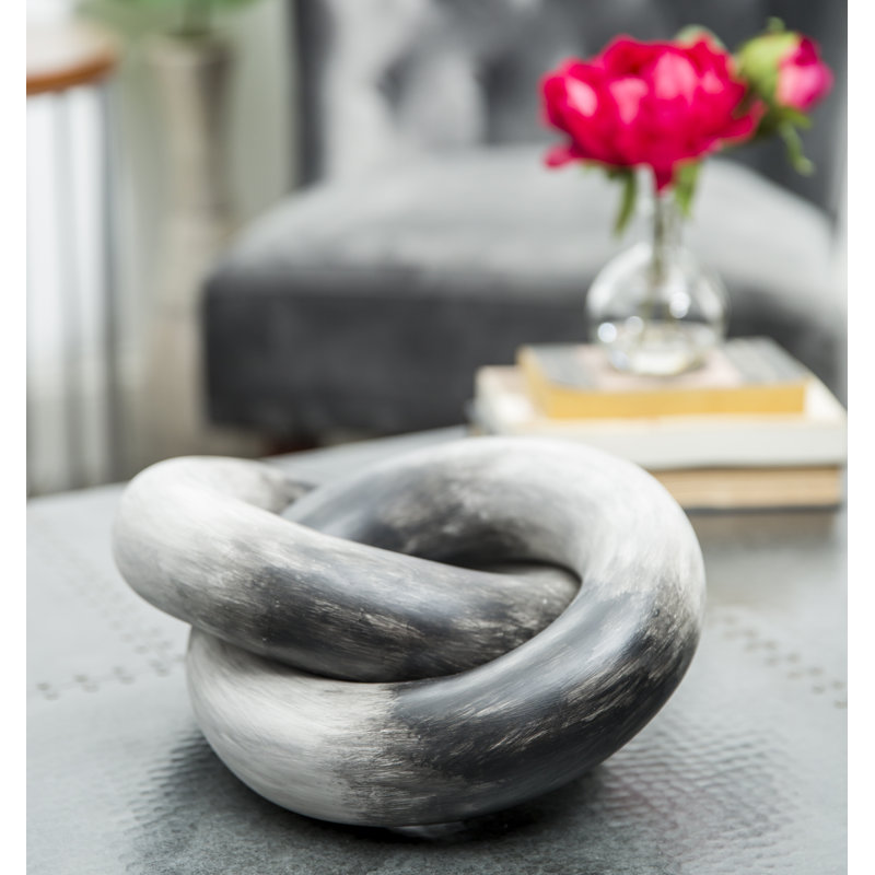 Decorative Interlocking Link Sculpture