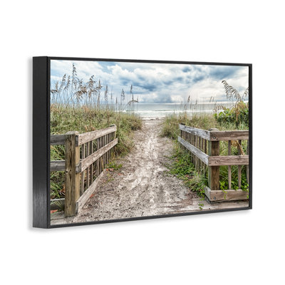 Giclée encadrée par une clôture de plage, design par Mary Lou Johnson