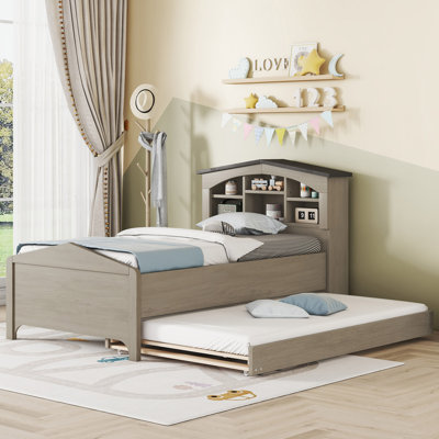 Lit plateforme en bois avec tête de lit et lit gigogne en forme de maison